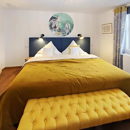 Vorderburg Hotel Schlitz