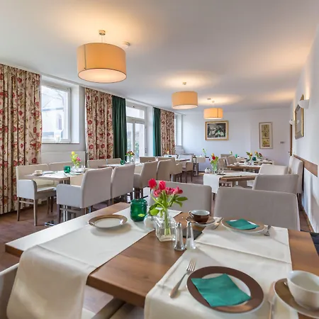 Vorderburg Hotel Schlitz