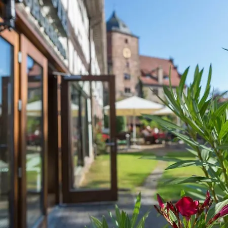 Hotel Vorderburg 3*