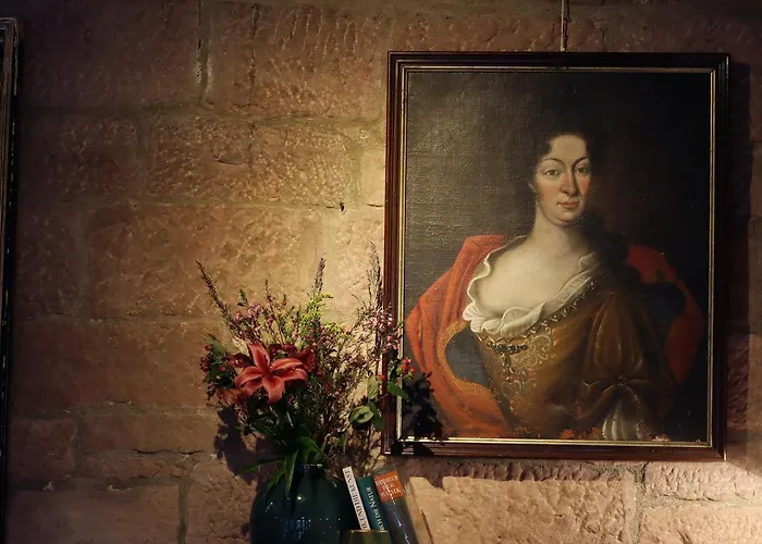 Vorderburg Szálloda