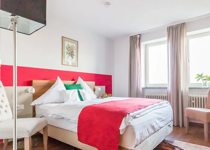 Vorderburg 3* Schlitz