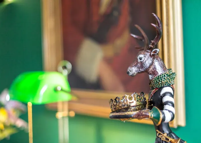 Vorderburg 3* Schlitz